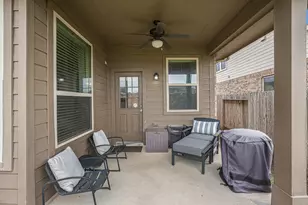 2449 Pamplona Ln, League City, TX 77573 - Photo 18
