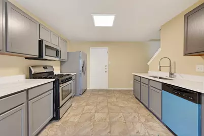 22802 Sherioaks Lane, Spring, TX 77389 - Photo 4