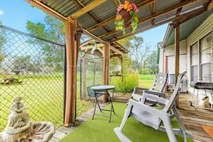 404 Chestnut St, Brazoria, TX 77422 - Photo 20