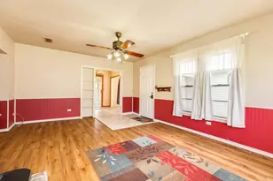 404 Chestnut St, Brazoria, TX 77422 - Photo 6