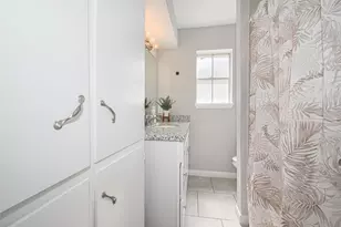 101 Wildrose St, Baytown, TX 77520 - Photo 18