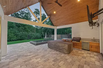 2407 Chantilly Lane Lane, Conroe, TX 77384 - Photo 44
