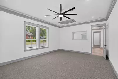 404 N Avenue H, Humble, TX 77338 - Photo 16