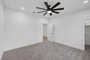 807 E 1st St, Humble, TX 77338 - Photo 36