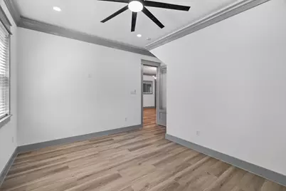 404 N Avenue H, Humble, TX 77338 - Photo 20