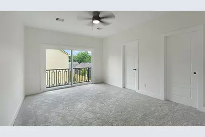 1313 Knight Street #2, Houston, TX 77022 - Photo 6