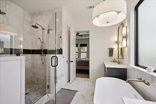 1313 Thornton Rd, Houston, TX 77018 - Photo 6