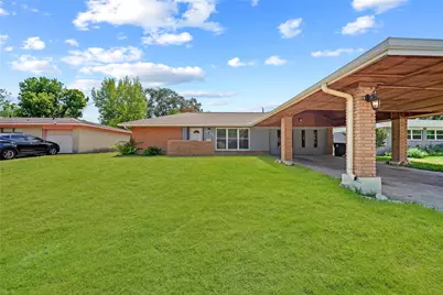 2835 Dragonwick Drive, Houston, TX 77045 - Photo 2