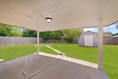 2835 Dragonwick Drive, Houston, TX 77045 - Photo 18