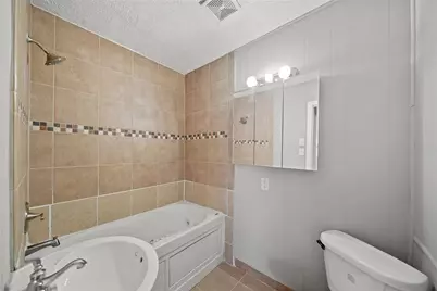2835 Dragonwick Drive, Houston, TX 77045 - Photo 12