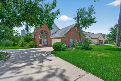 503 Pine View Circle, Montgomery, TX 77356 - Photo 2