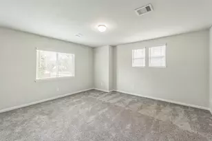 303 Woodhaven Dr, West Columbia, TX 77486 - Photo 8