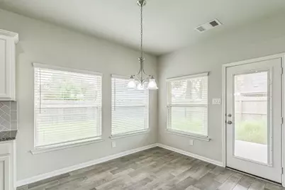 303 Woodhaven Drive, West Columbia, TX 77486 - Photo 2