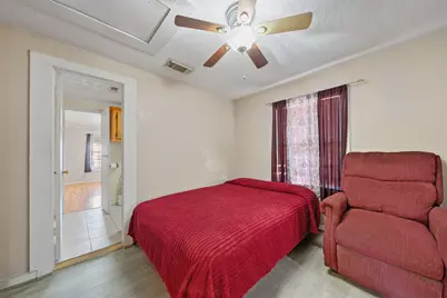 205 Smith Street, Cleveland, TX 77327 - Photo 12