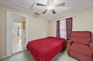 205 Smith St, Cleveland, TX 77327 - Photo 12