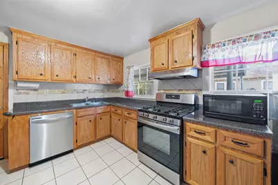 205 Smith Street, Cleveland, TX 77327 - Photo 6