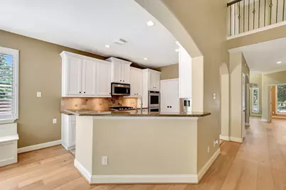 79 N Frontera Circle, The Woodlands, TX 77382 - Photo 18