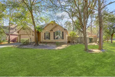 124 S Brooksedge Circle, The Woodlands, TX 77382 - Photo 2