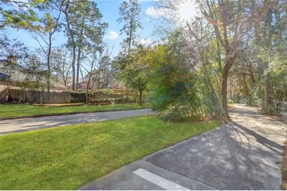 124 S Brooksedge Circle, The Woodlands, TX 77382 - Photo 30