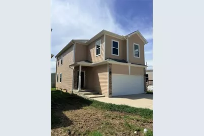 142 Egret Canal N, Baytown, TX 77523 - Photo 2