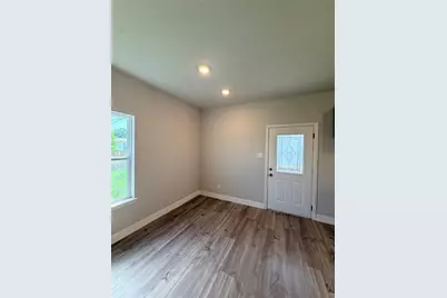 142 Egret Canal N, Baytown, TX 77523 - Photo 8