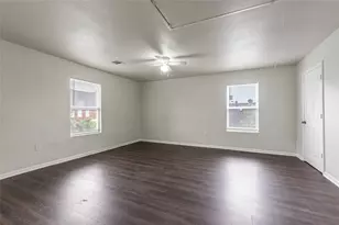 2801 Virginia St, Baytown, TX 77520 - Photo 6