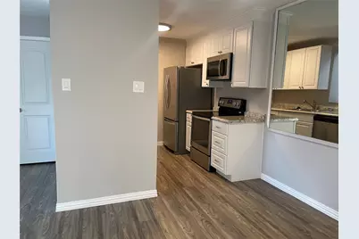 1516 Bay Area Boulevard #F5, Houston, TX 77058 - Photo 8