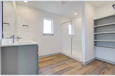 13922 Bay Crest, Dickinson, TX 77539 - Photo 32