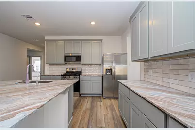 13922 Bay Crest, Dickinson, TX 77539 - Photo 16