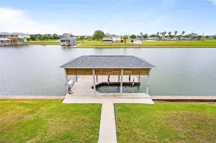 1900 Laguna Harbor Cove Blvd, Port Bolivar, TX 77650 - Photo 8