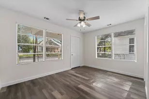 1615 McKee St, Houston, TX 77009 - Photo 12