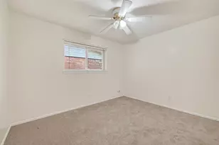 1125 E Lambuth Ln, Deer Park, TX 77536 - Photo 22