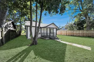 3206 Melbourne St, Houston, TX 77026 - Photo 10