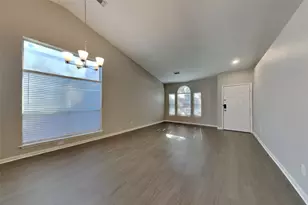 20022 Crossvine Trail Ln, Cypress, TX 77433 - Photo 2