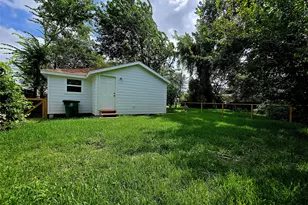 4642 Mierianne St, Houston, TX 77093 - Photo 24