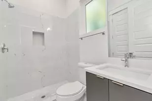 4721 Independence Hts Ln, Houston, TX 77018 - Photo 4