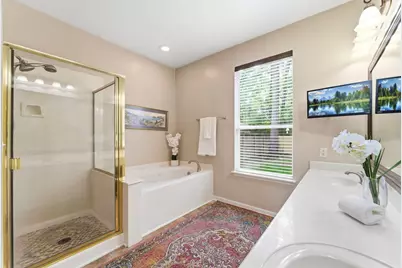 77 W Night Heron Place, The Woodlands, TX 77382 - Photo 18