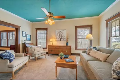 501 W Buck Street, Caldwell, TX 77836 - Photo 6