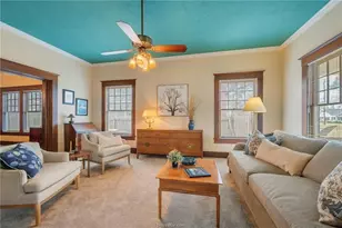 501 W Buck St, Caldwell, TX 77836 - Photo 6