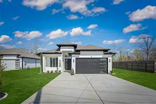 1511 Waco St, Dayton, TX 77535 - Photo 2