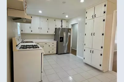 5527 Winding Creek Way Way, Houston, TX 77017 - Photo 10