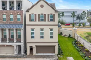 803 Dunleigh Meadows Ln, Houston, TX 77055 - Photo 2