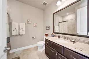 803 Dunleigh Meadows Ln, Houston, TX 77055 - Photo 22