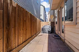 931 W 23rd St, Houston, TX 77008 - Photo 42