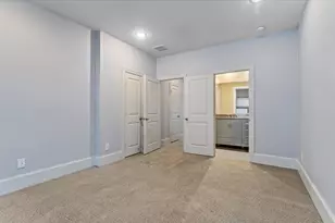 931 W 23rd St, Houston, TX 77008 - Photo 38