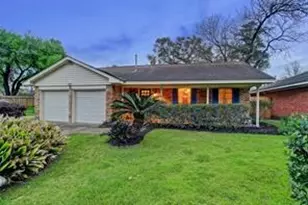 5130 Saxon Dr, Houston, TX 77092 - Photo 1