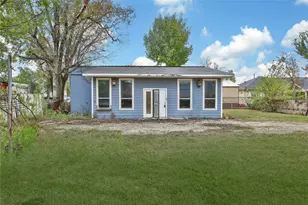 11005 Gloria Dr, Houston, TX 77013 - Photo 1