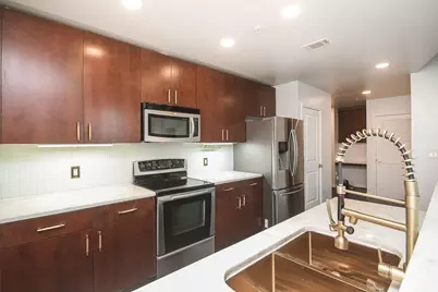 5925 Almeda Road #10704, Houston, TX 77004 - Photo 8