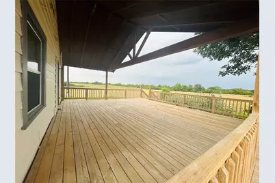 1240 Crooked Road, Cat Spring, TX 78933 - Photo 20