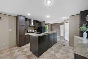42 County Rd 2802, Cleveland, TX 77327 - Photo 10